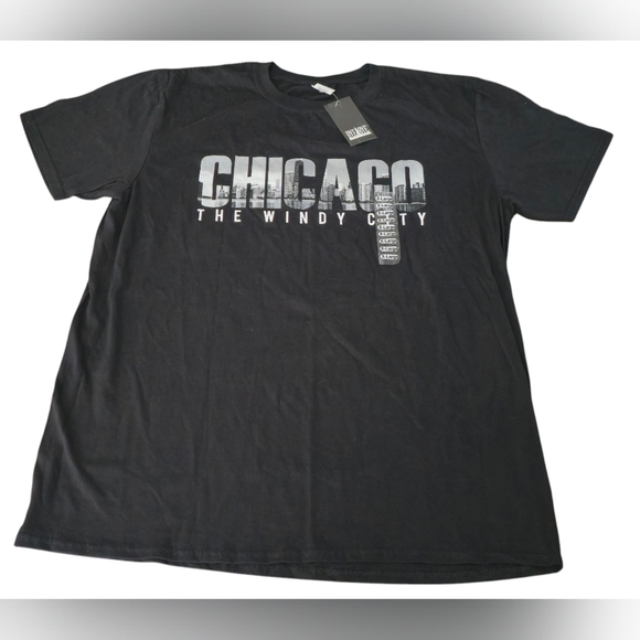 Gildan Other - Chicago Windy City Black T-Shirt Men's XL Graphic Tee